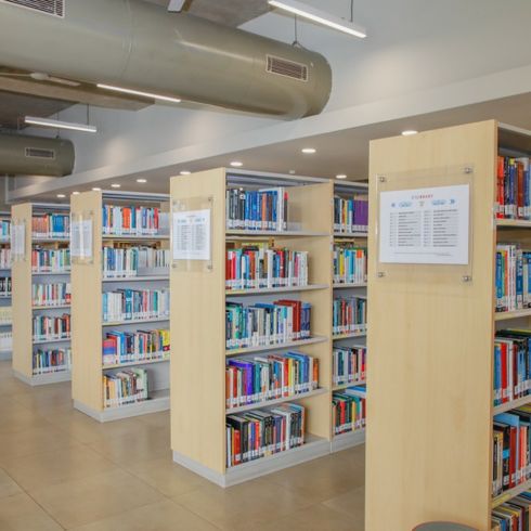 iit Gandhinagar Library area